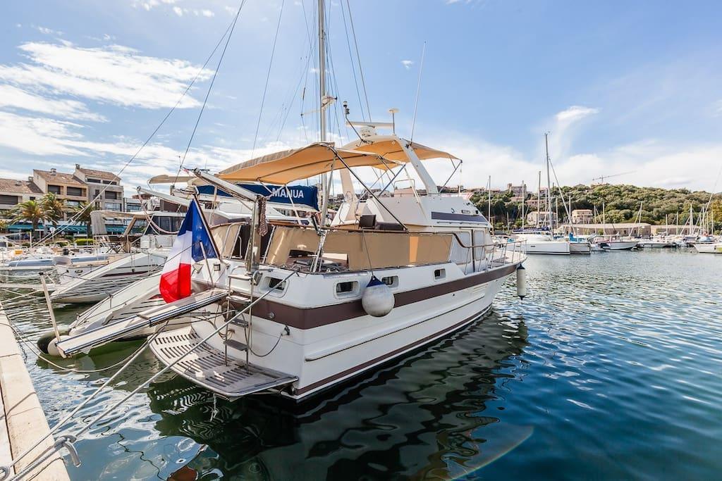ホテル Les Yachts De Porto Vecchio - Le Philae エクステリア 写真